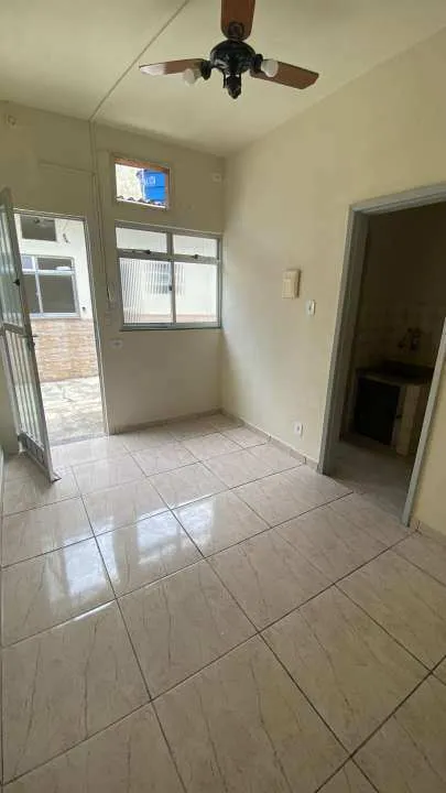 Estudio de 35 m² con 1 dormitorio y 1 baño sin parking