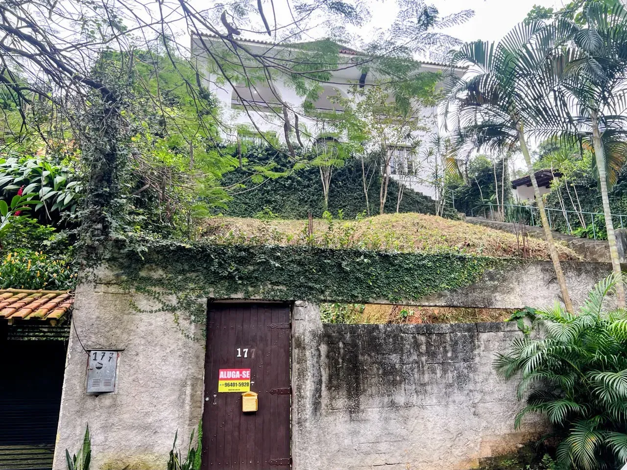 Duplex house with 4 bedrooms, 2 en-suites, 800 m² — photo 39