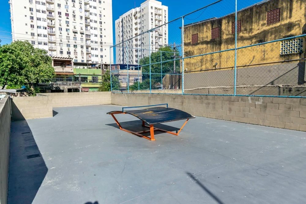 Apartamento de 2 quartos em condomínio com piscina — photo 21