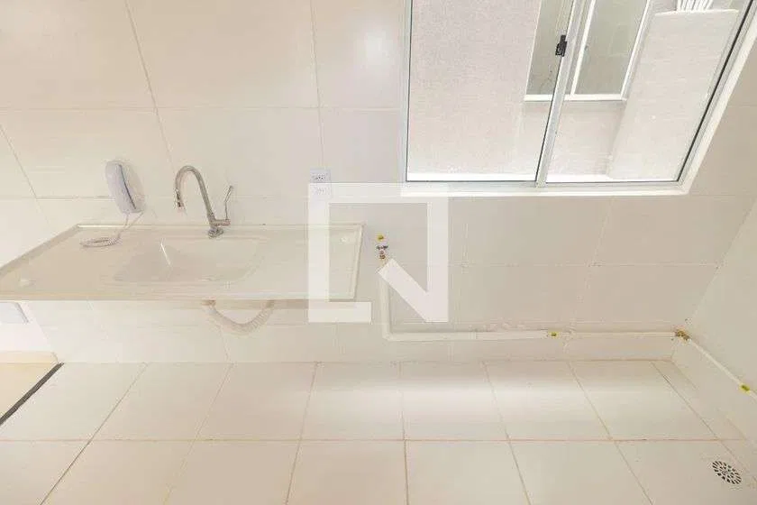 2-bedroom apartment in a building with a pool — photo 27