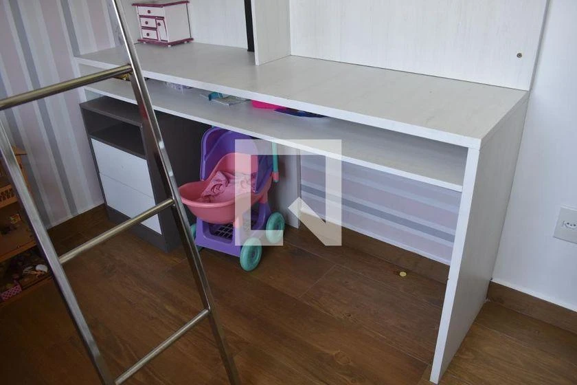 2-bedroom apartment with a washing machine in Curitiba — photo 29