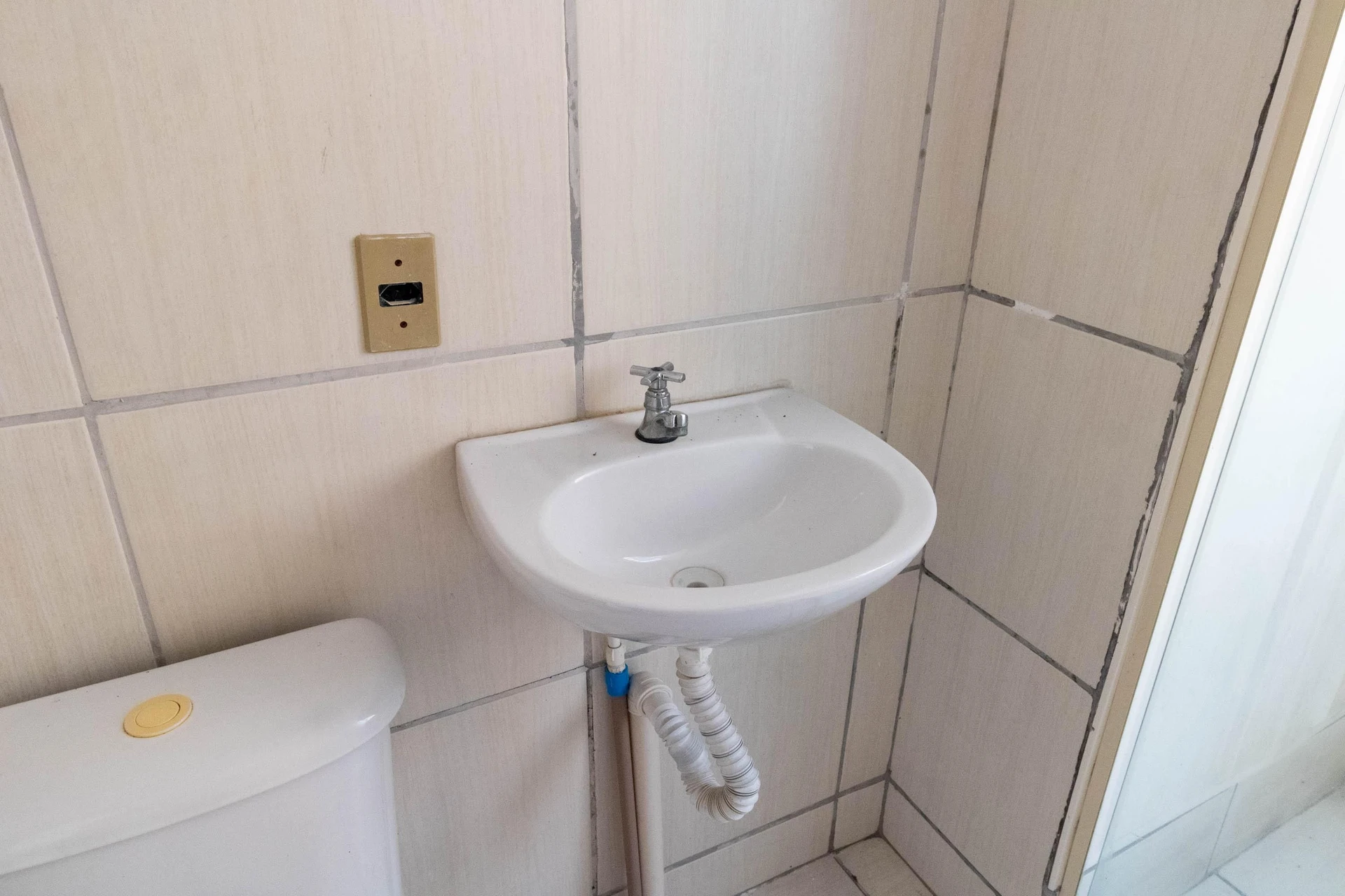 Квартира без мебели с 2 спальнями — photo 18