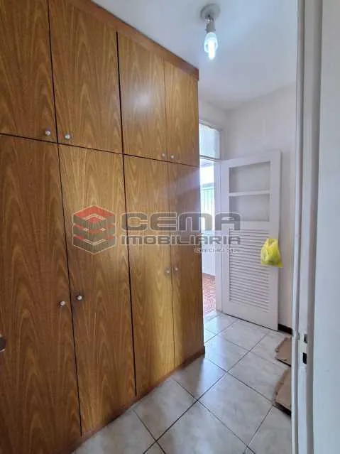 2-bedroom apartment in a building with a gym — photo 13