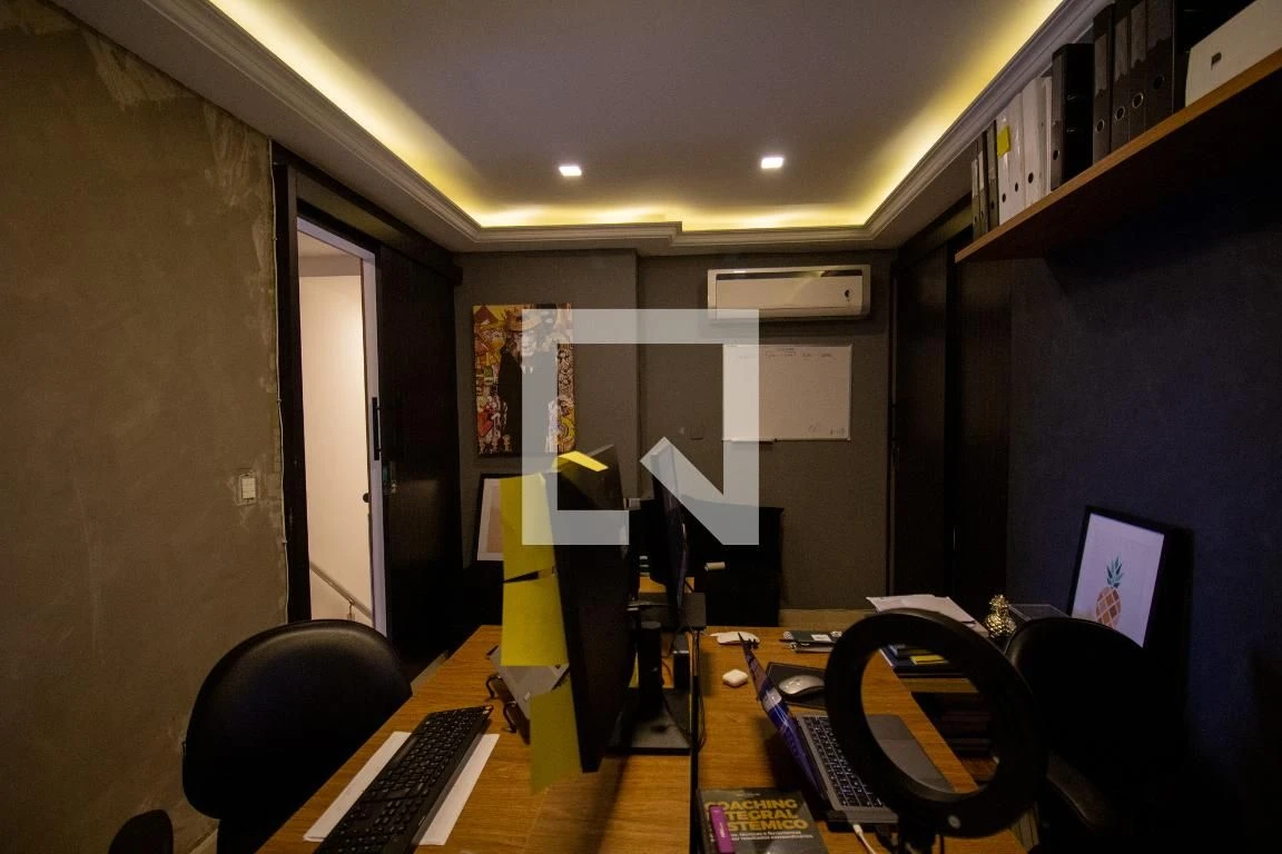 Apartamento mobiliado de 3 quartos em condomínio com sauna — photo 32