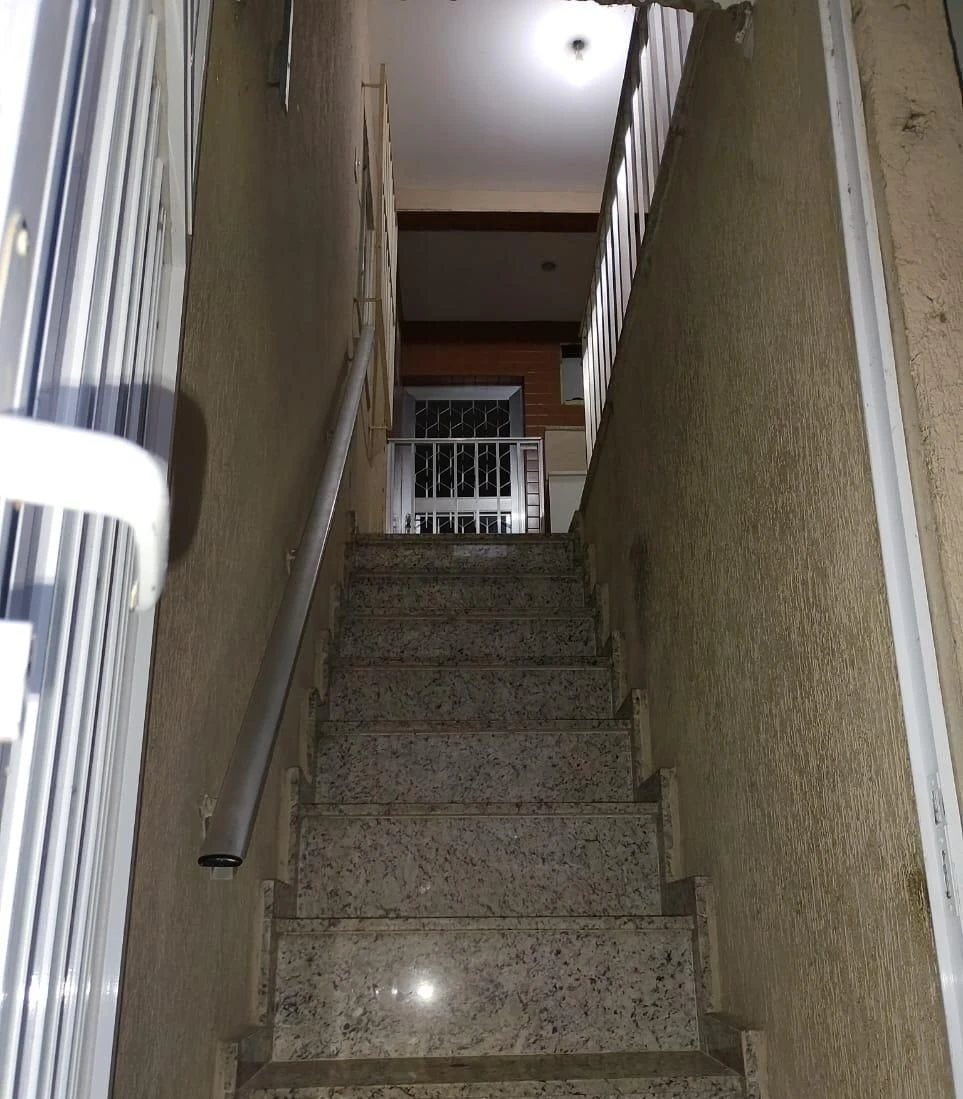 Нежитлова будівля з 1 спальнею і 1 ванною, без паркування — photo 8