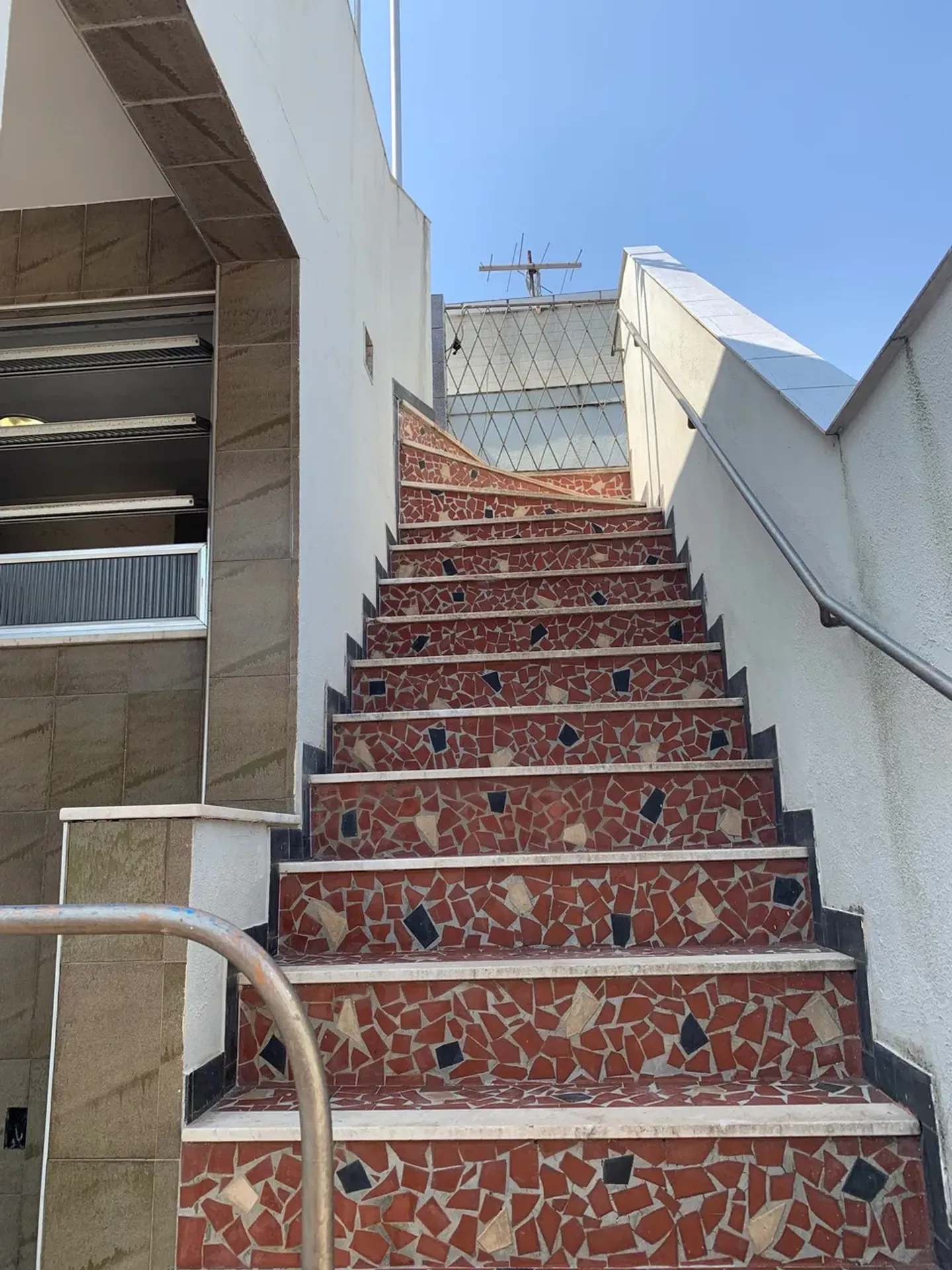 House, 234 m², with a grill on the balcony — photo 8
