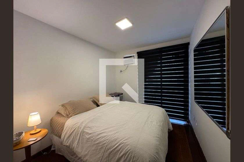 4-bedroom apartment with a balcony and 180 m² — photo 20