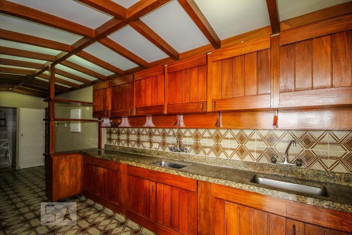 Apartment with 4 bedrooms, 4 baths and 300 m² — photo 21