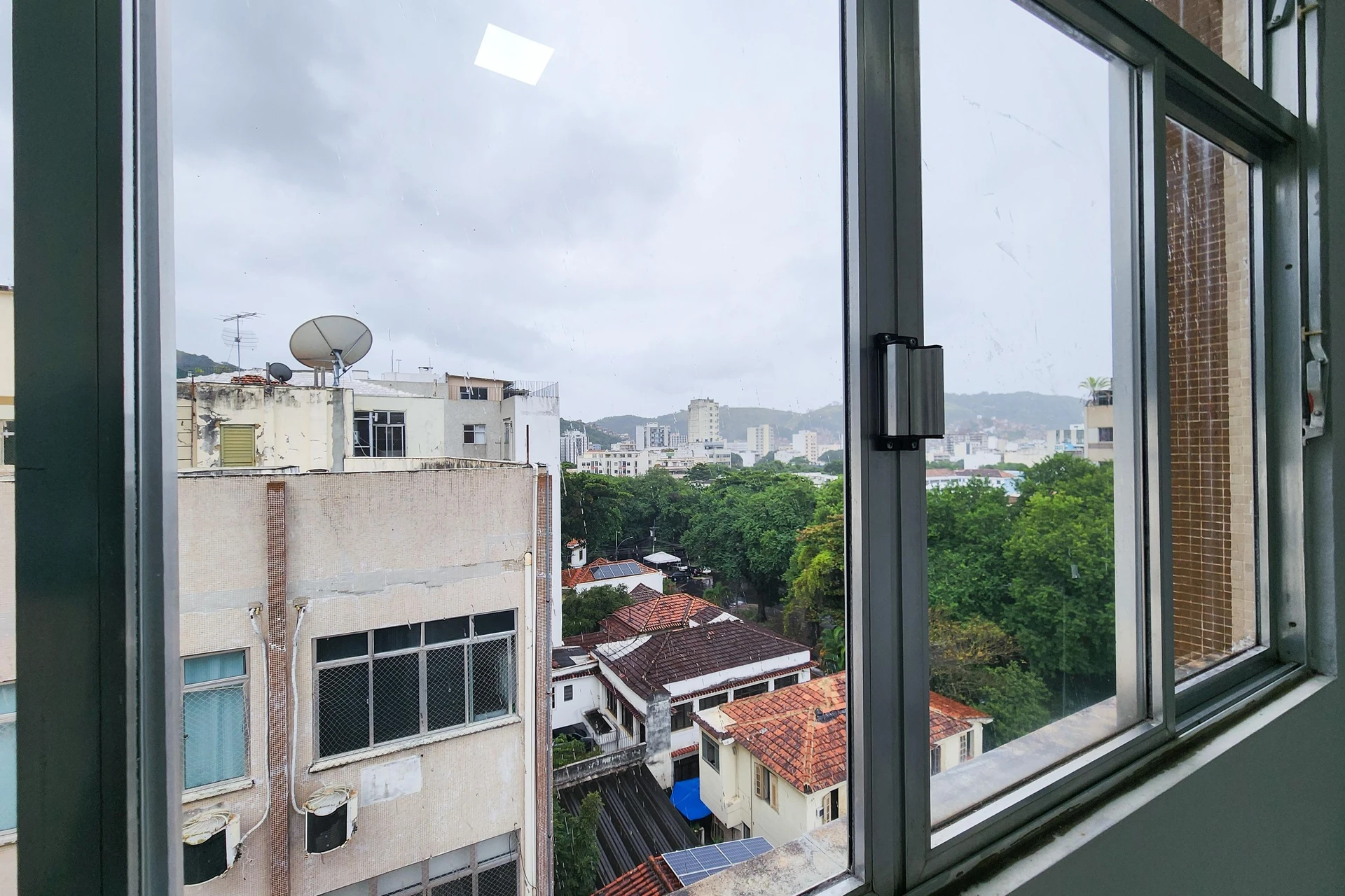 5-bedroom apartment with a mountain view in Rio de Janeiro — photo 56