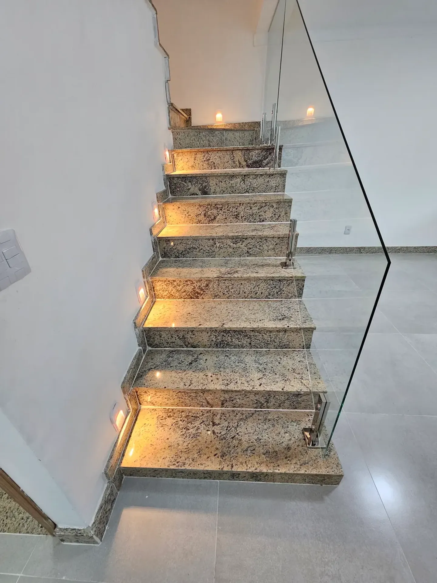 Unfurnished house with integrated kitchen and 2 bedrooms — photo 25