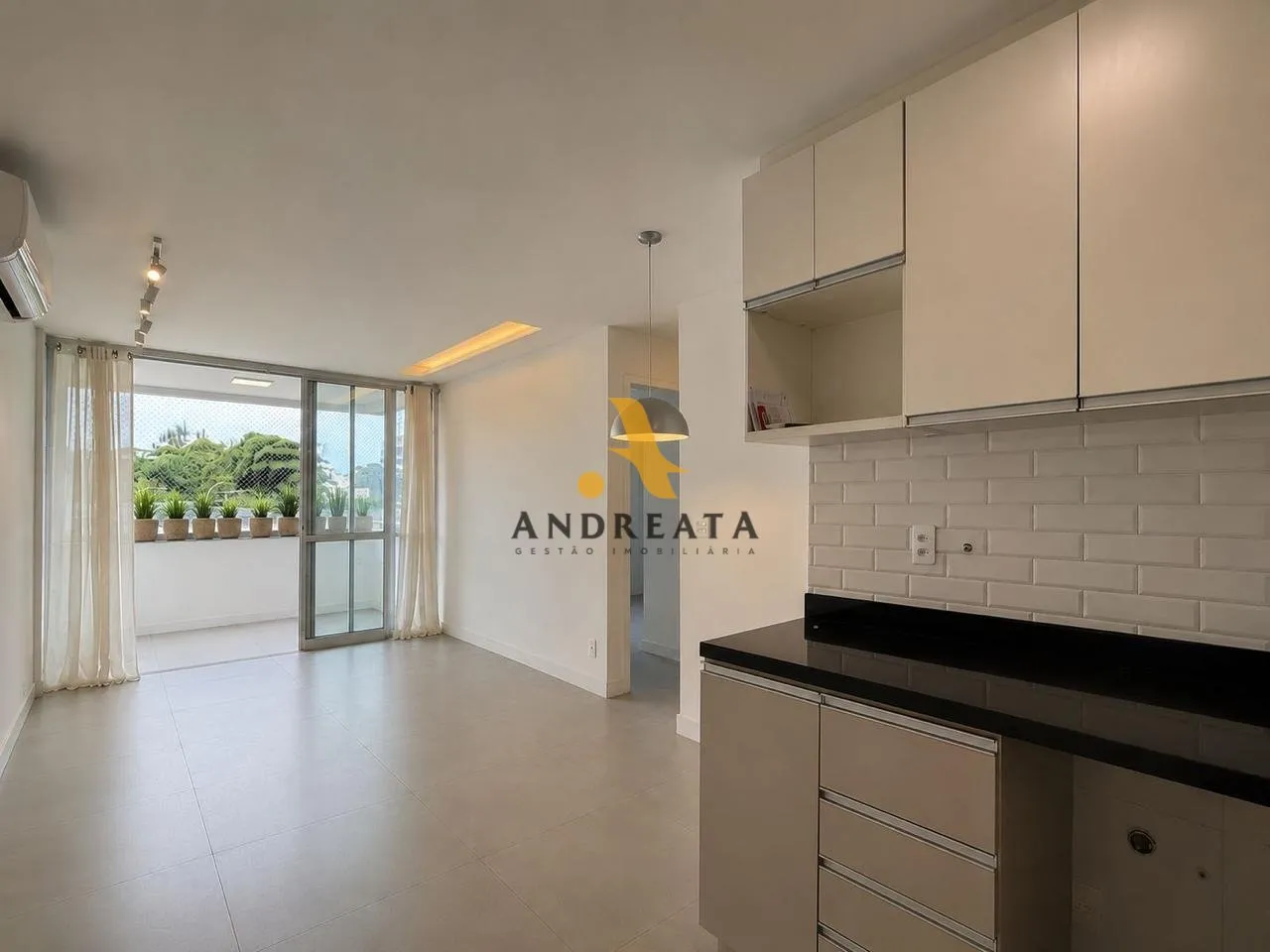 3-bedroom apartment with a private BBQ — photo 28