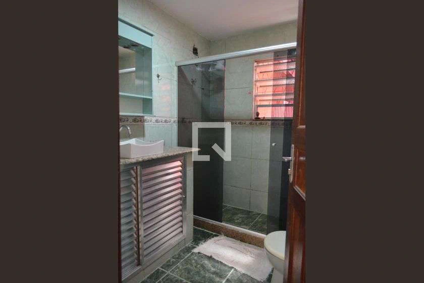 Rental house with private garden and 2 bedrooms — photo 9