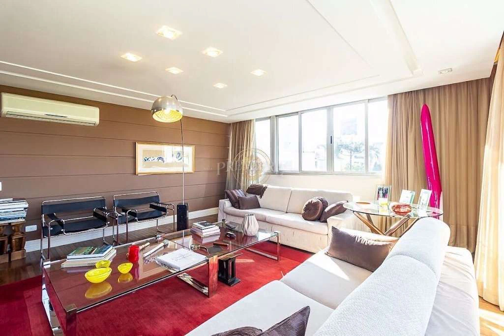 4-bedroom apartment with 381 m² and 2 parking spaces — photo 4