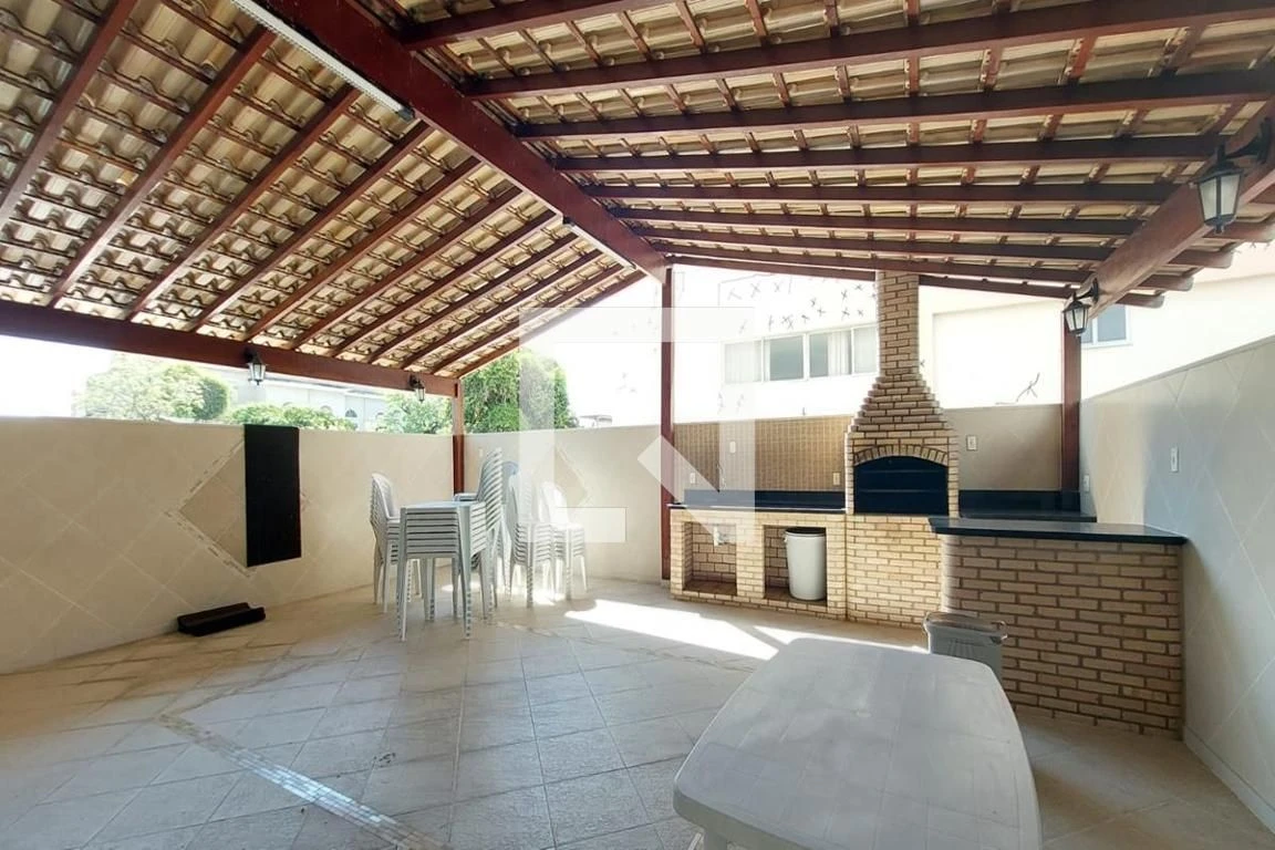 2-bedroom apartment in a building with a pool — photo 67