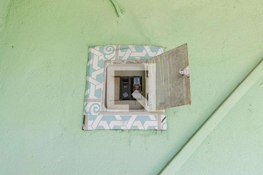 Studio apartment with balcony and 1 bathroom no parking — photo 16