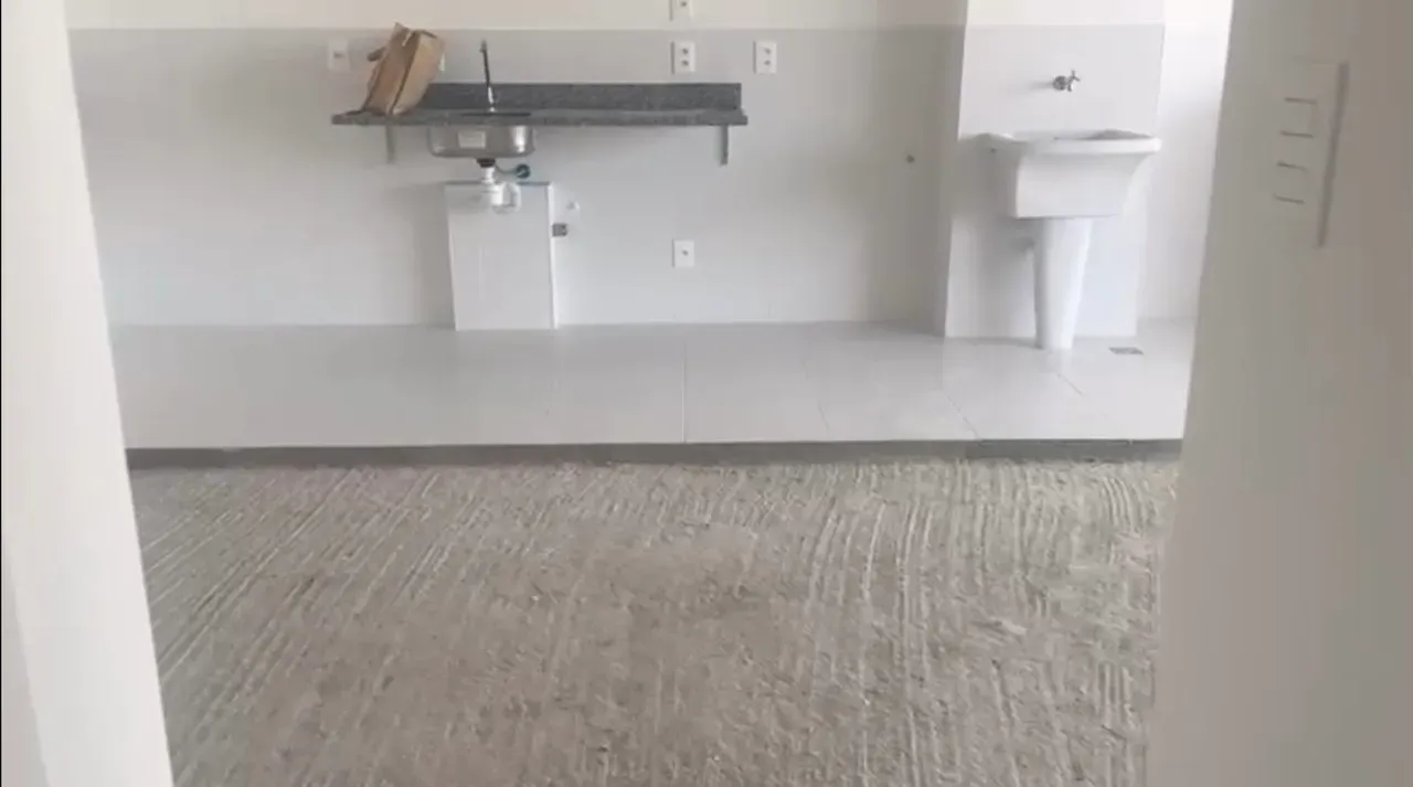 Apartamento, 83 m², com varanda envidraçada — photo 2