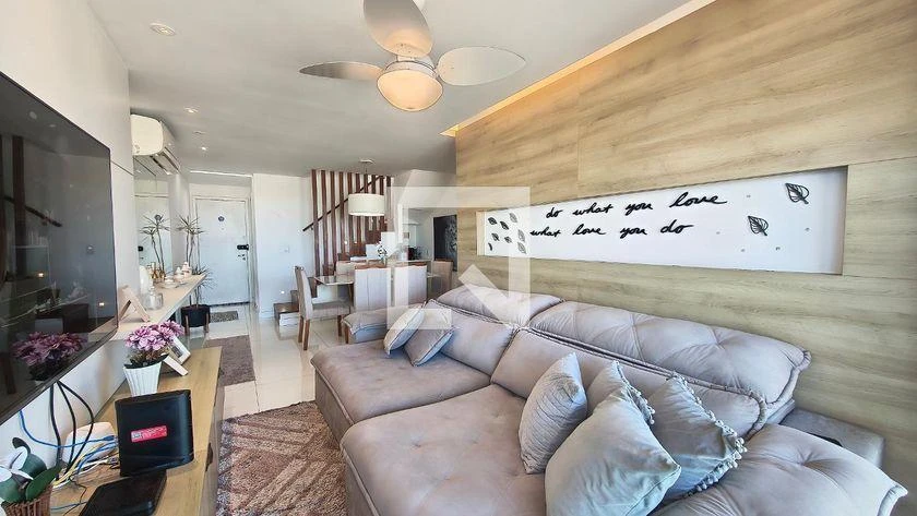 Панорамные окна и 4 спальни: квартира 200 м² — photo 22