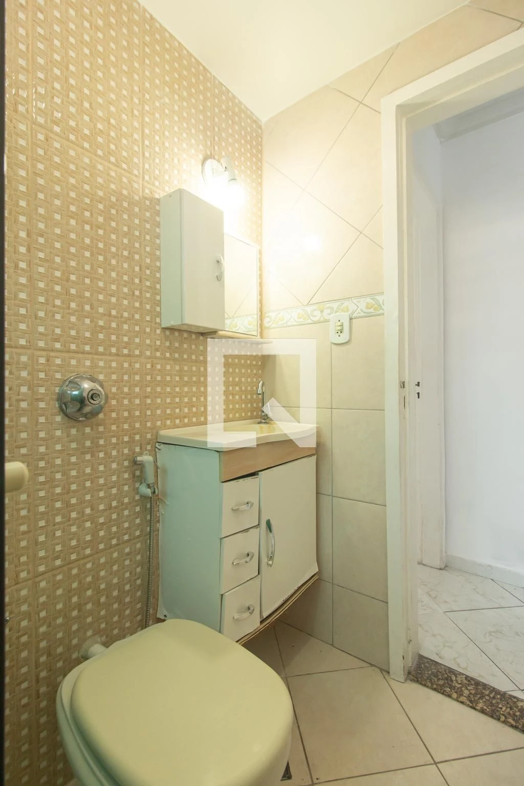 Apartamento de 1 dormitorio con cocina a gas cerrada — photo 11