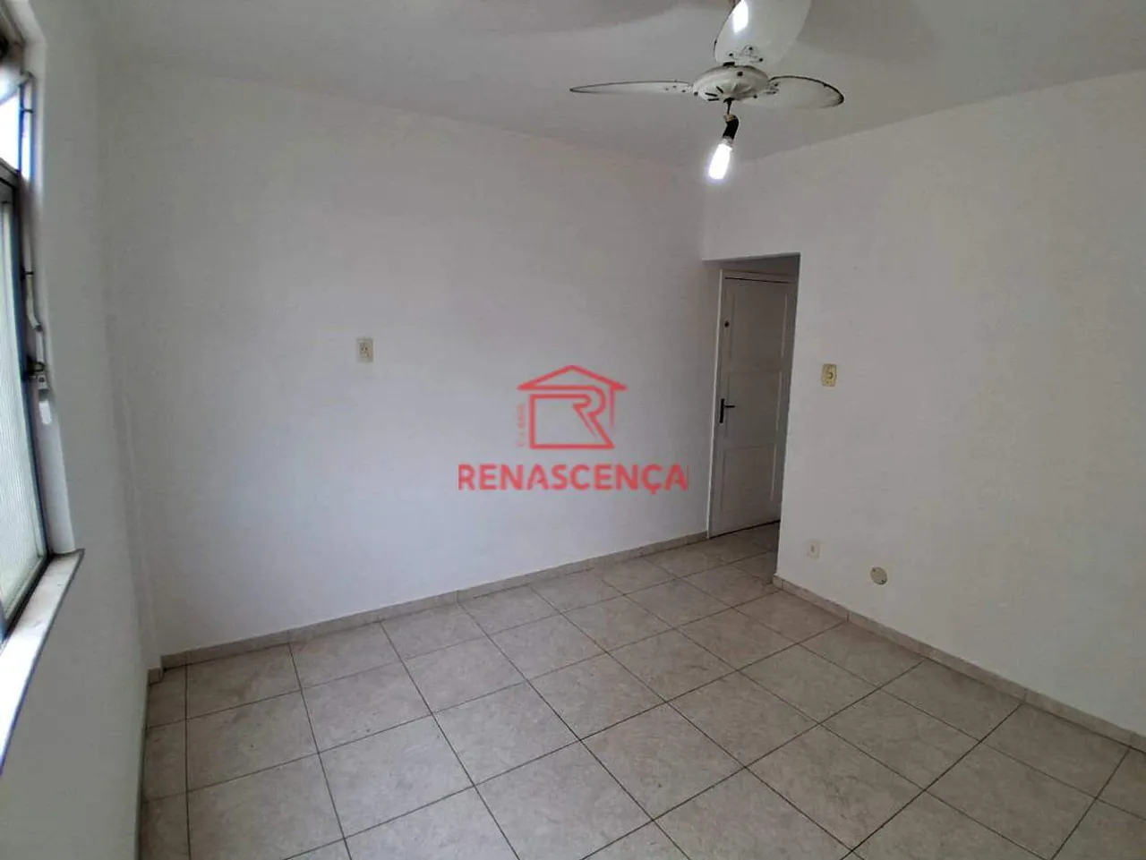 Unfurnished 2-bedroom apartment with 1 bathroom — photo 3
