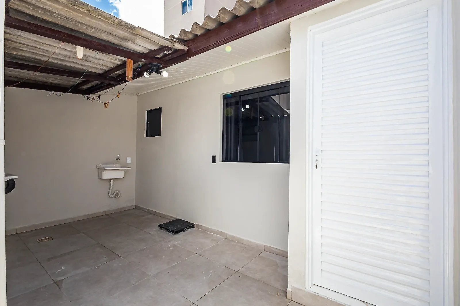 One-bedroom apartment with a washing machine in Curitiba — photo 7