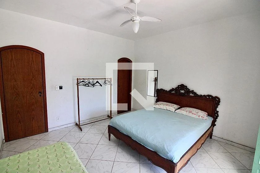 Casa com 6 quartos e 600 m² para aluguel — photo 3