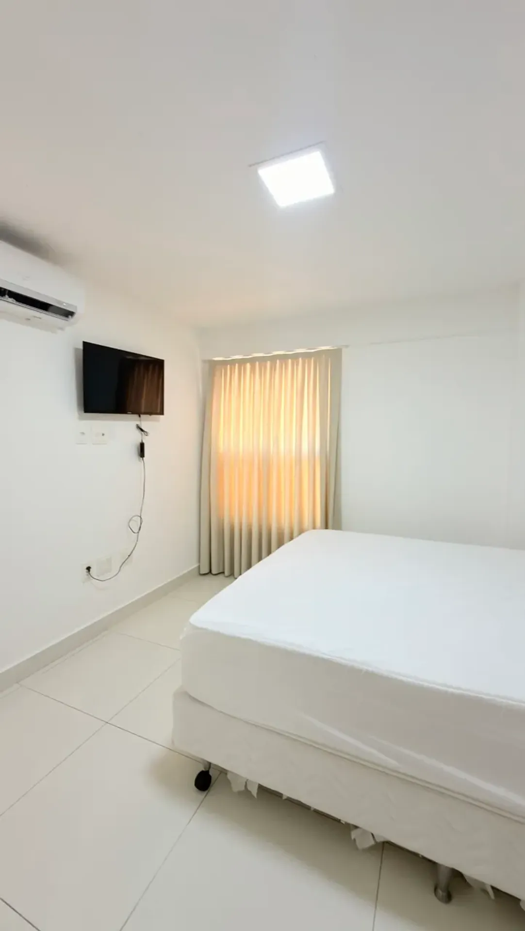 Apartment on the 4th floor with a jacuzzi — photo 3