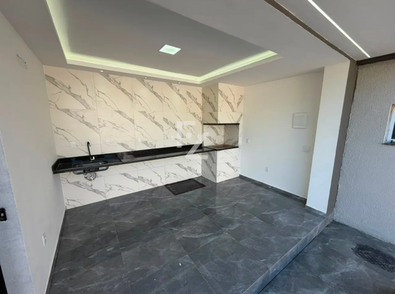 House with 4 bedrooms and 3 bathrooms, 3 parking spots — photo 10