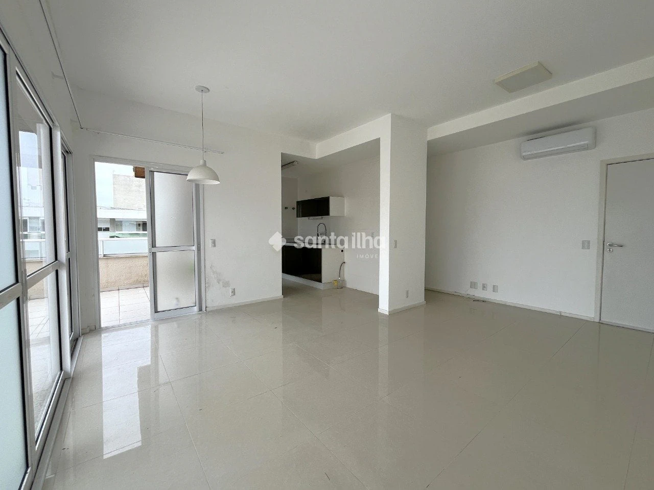 Cobertura com 3 quartos, 232 m² e cozinha americana