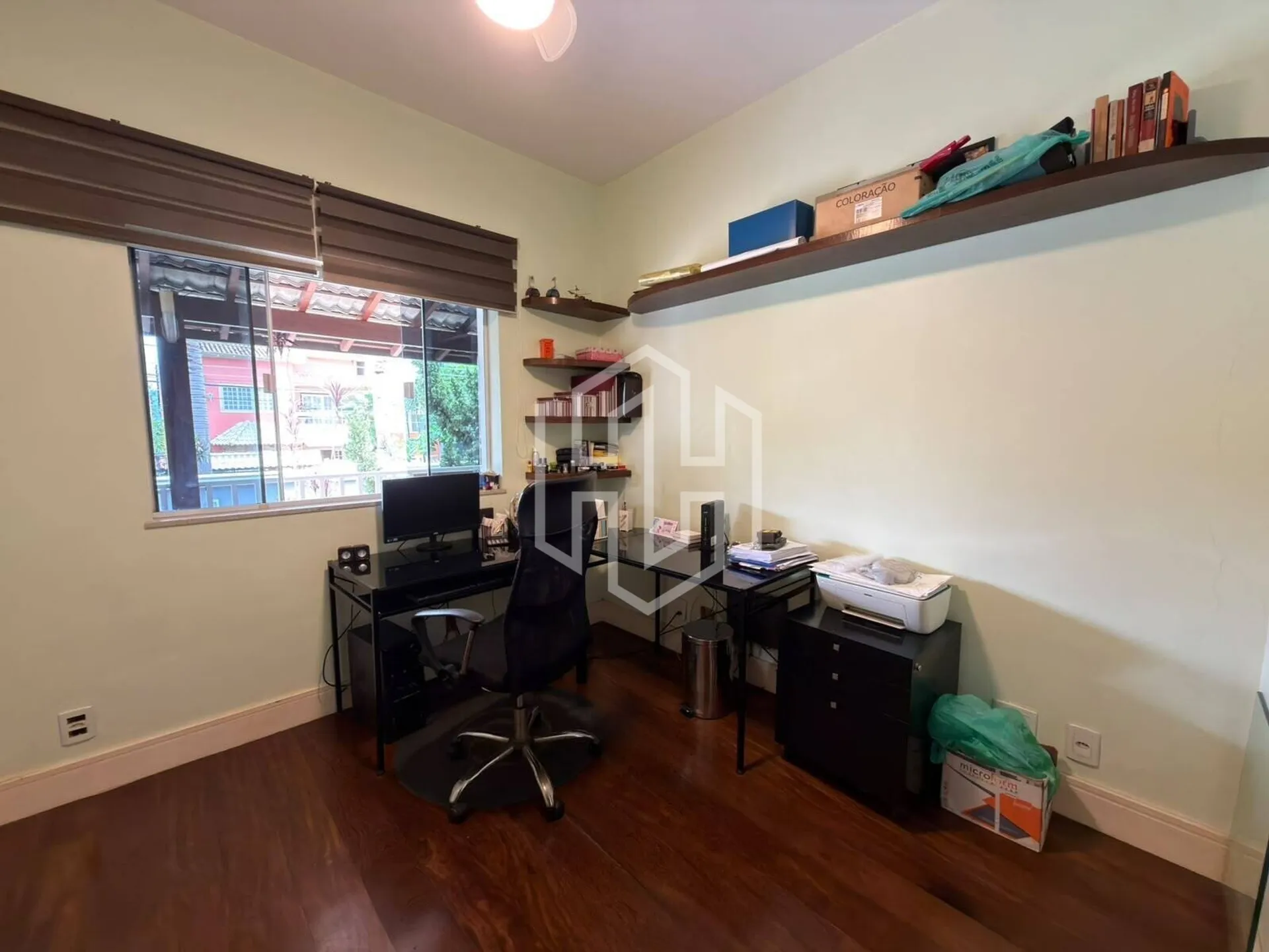 Балкон з грилем та 5 спалень: будинок 450 м² — photo 14
