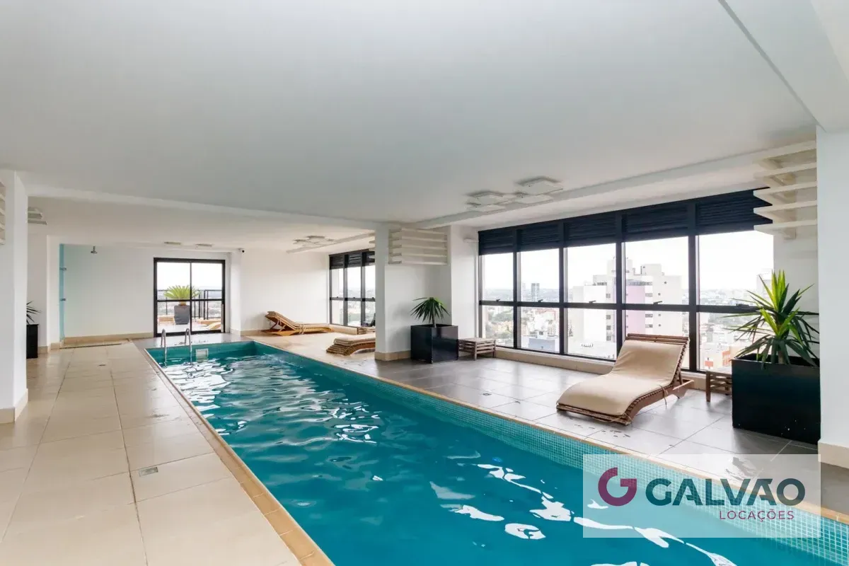 Apartment on the 6th floor with a glass-enclosed balcony — photo 11