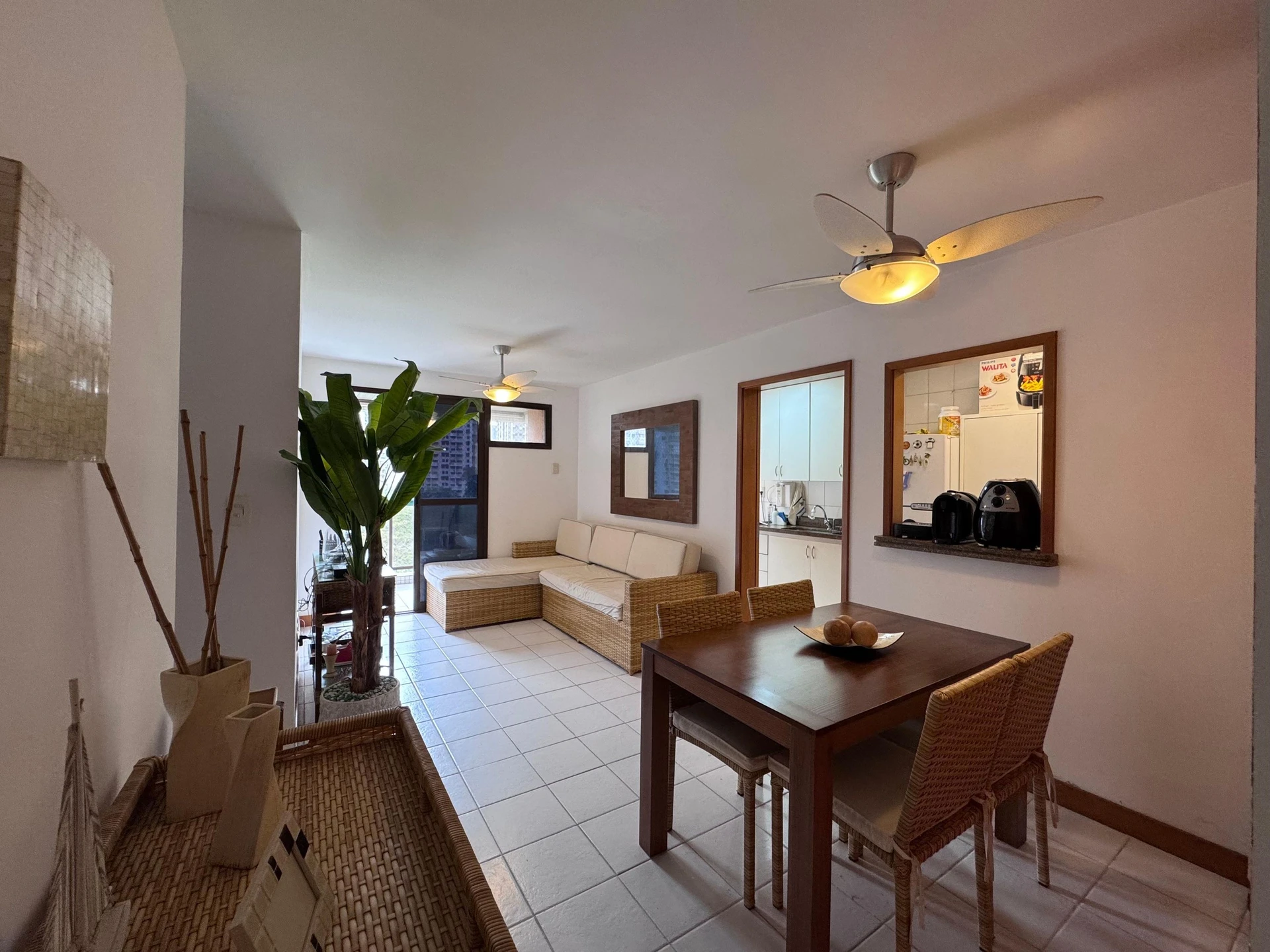 Furnished 2-bedroom apartment with 1 suite — photo 5
