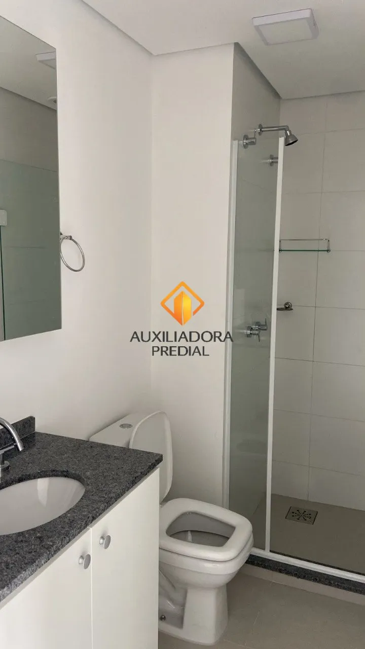 Apartamento de 1 quarto com varanda e cozinha integrada — photo 13