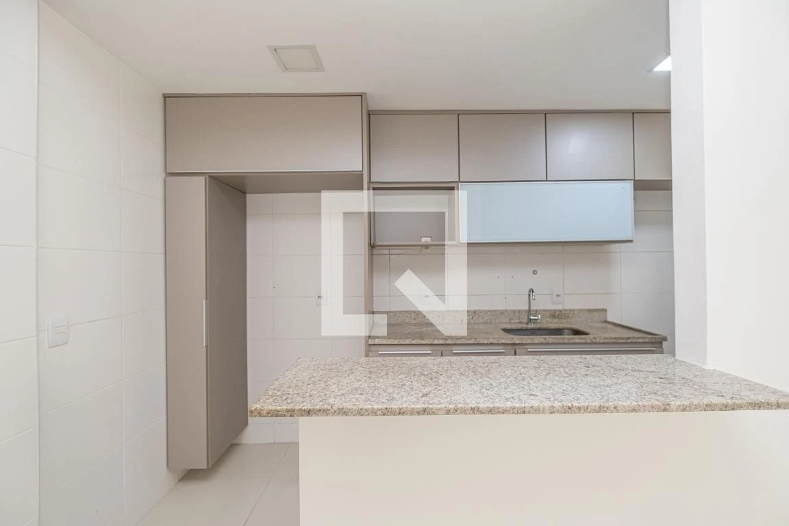 3-bedroom apartment in a building with a sauna — photo 30