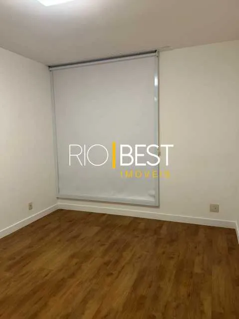 Furnished apartment with 4 bedrooms and 5 bathrooms — photo 11