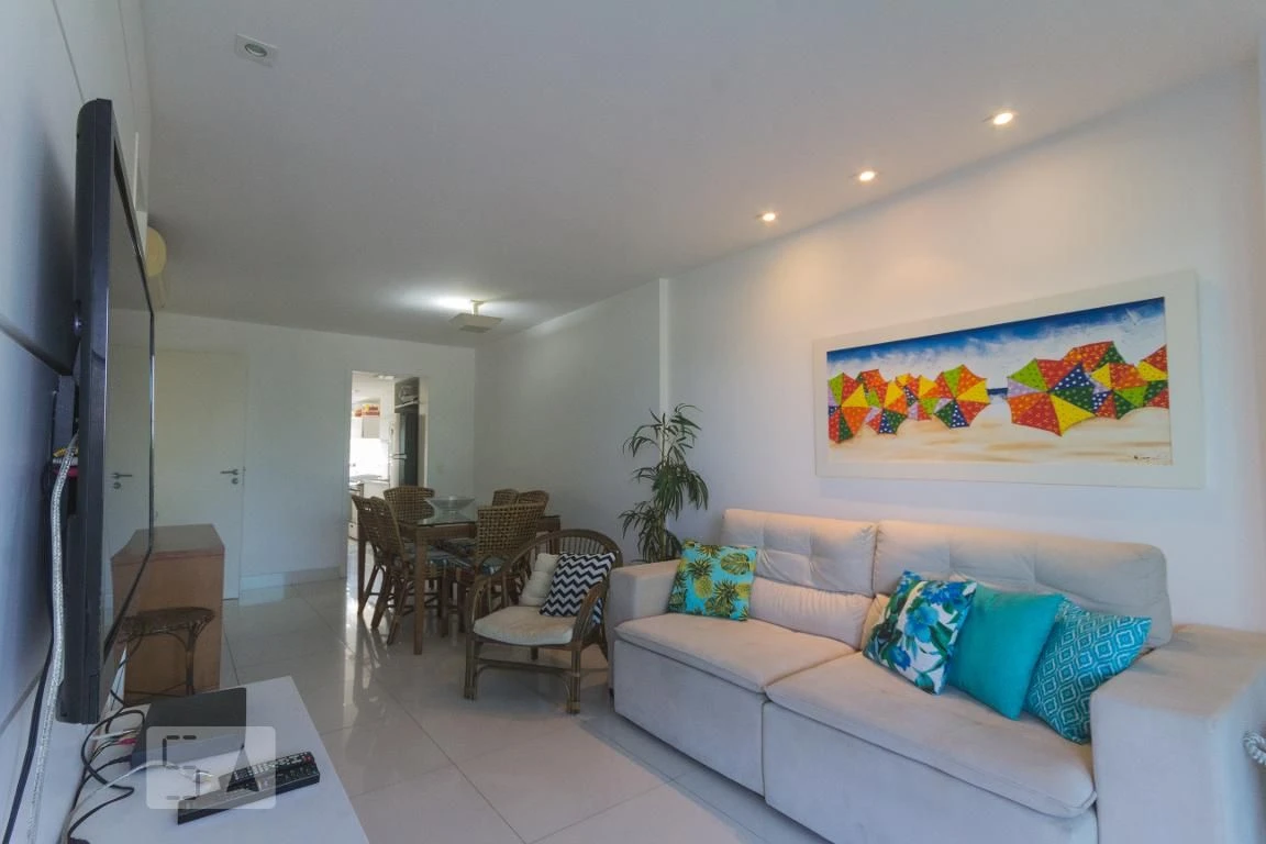 Furnished apartment with 2 en-suites and a balcony — photo 16