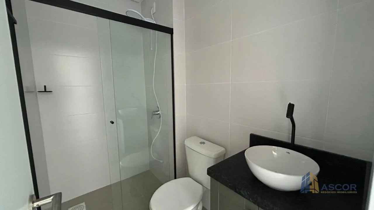 Furnished 1-bedroom apartment with open kitchen and grill — photo 14