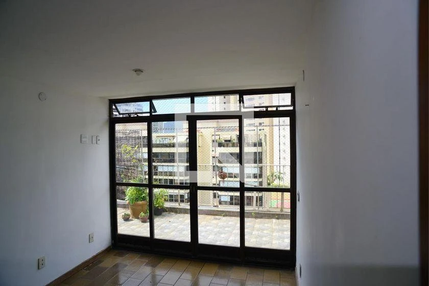 Duplex penthouse with 3 bedrooms and open views — photo 49