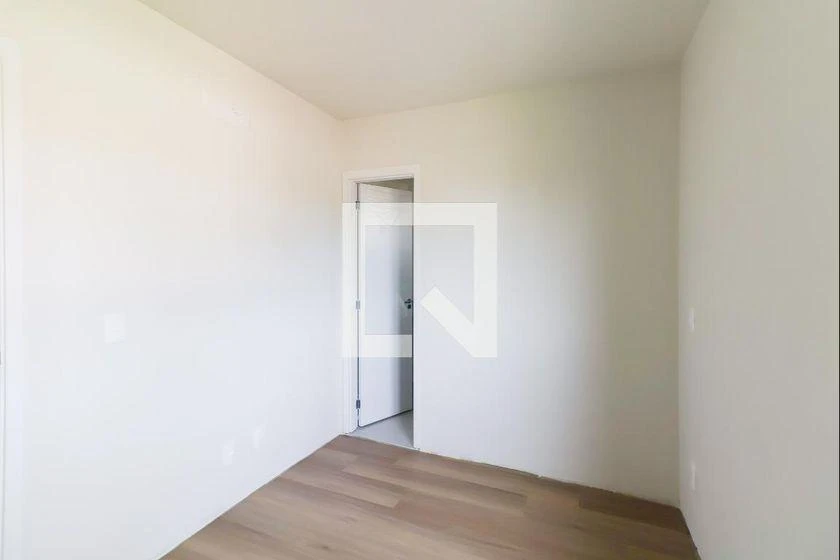 3-bedroom apartment with a grill on the balcony in Curitiba — photo 22