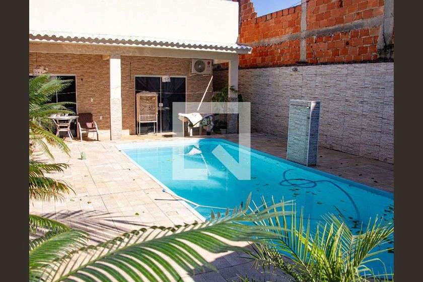 180 m² house with 3 bedrooms, 5 bathrooms, and parking — photo 20