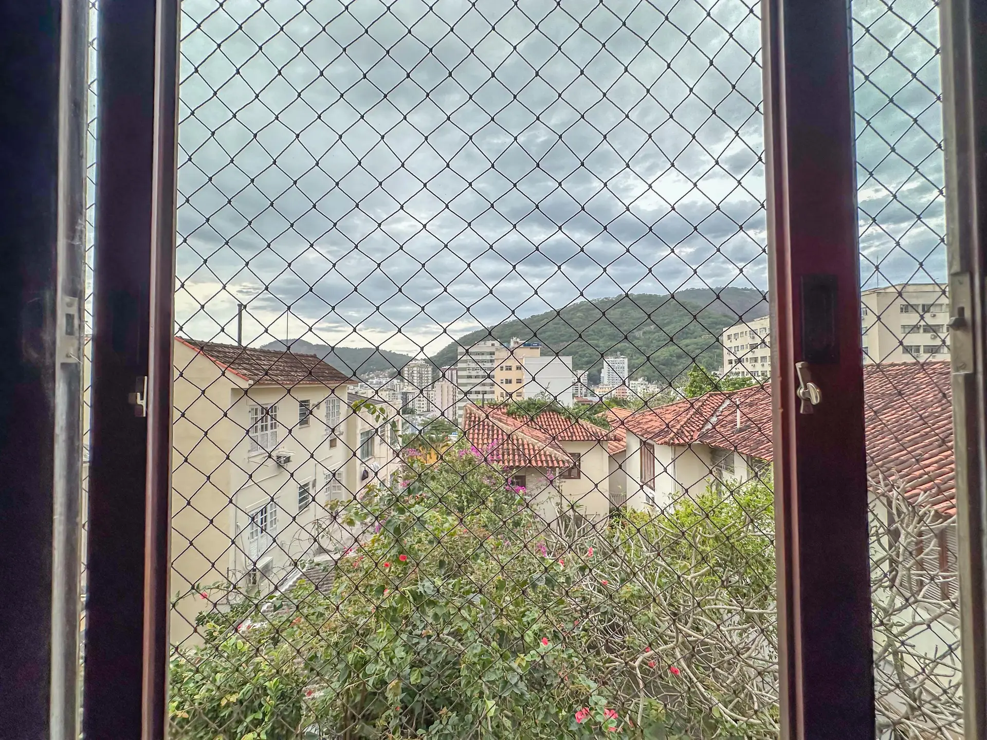 Apartment, 275 m², with a glass-enclosed balcony — photo 91