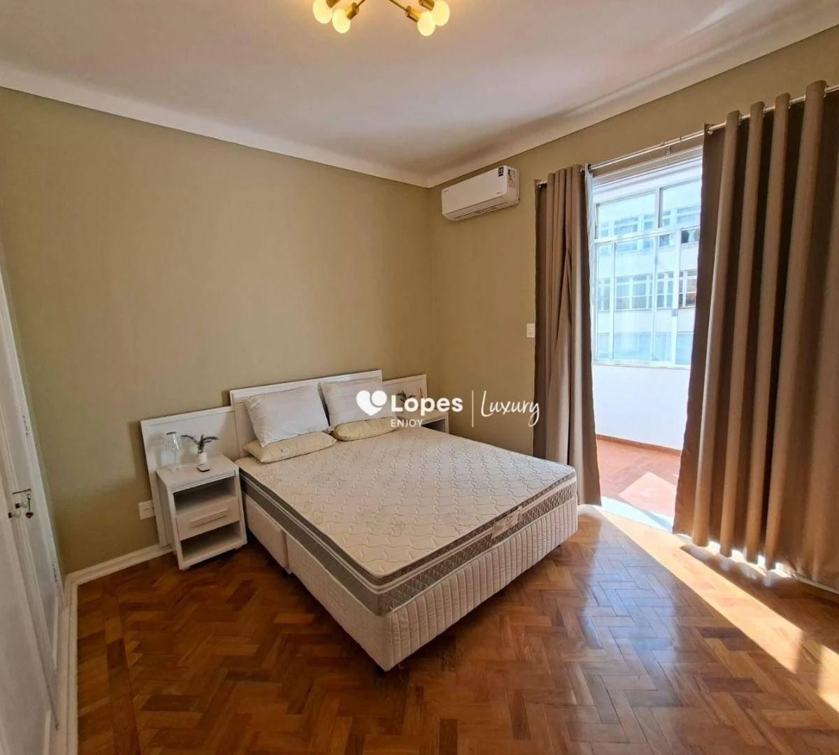 167 m² apartment with 4 bedrooms and a gas kitchen — photo 35