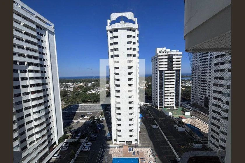 Furnished apartment with 2 en-suite bedrooms and balcony — photo 21
