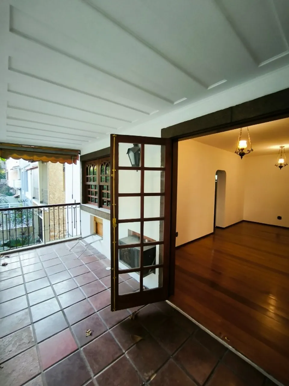Apartment, 60 m², with wood or laminate floors — photo 12