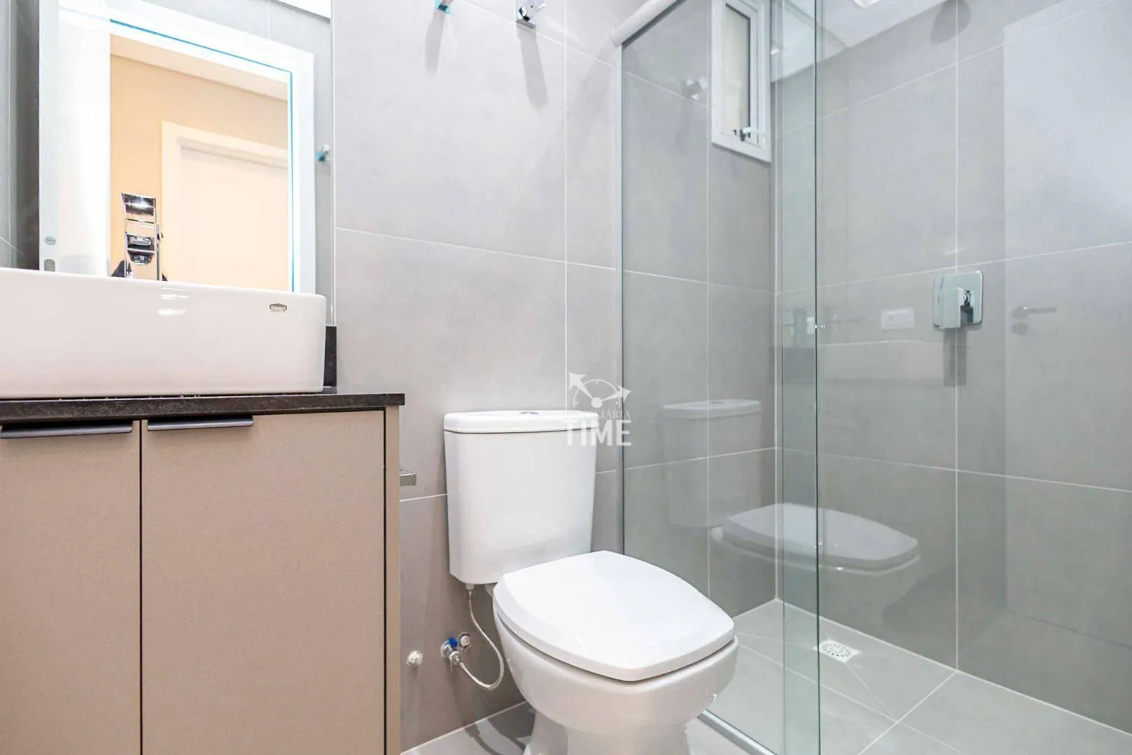 Modern 2-bedroom apartment with en-suite and 98 m² — photo 22