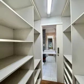 6 quartos e espaço de home office: casa de 550 m² — photo 52