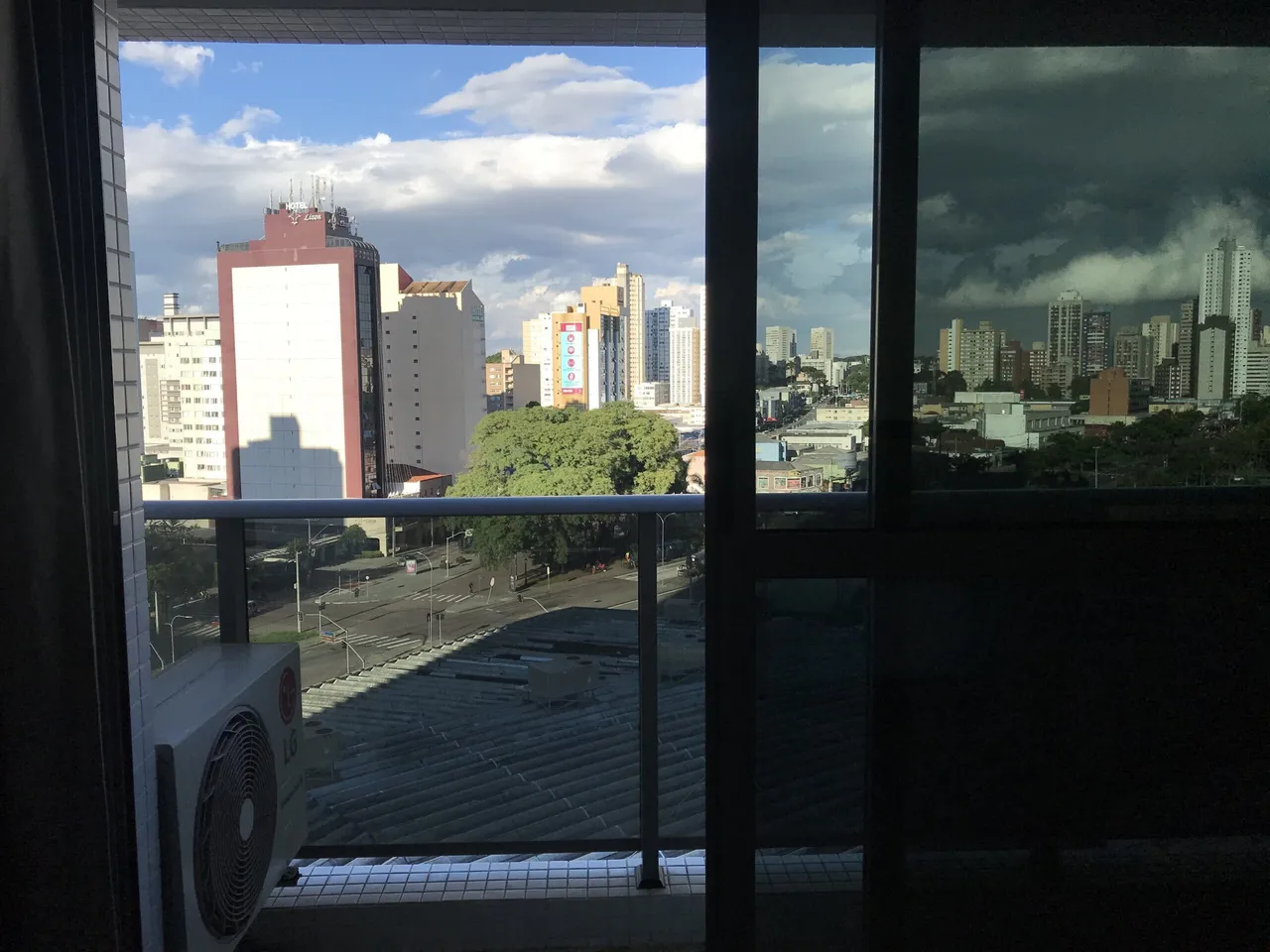 Furnished 1-bedroom apartment with a balcony — photo 5