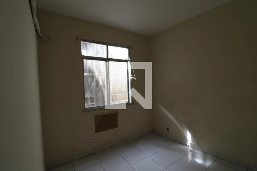 Apartment with 2 bedrooms, 1 bathroom and separate kitchen — photo 7