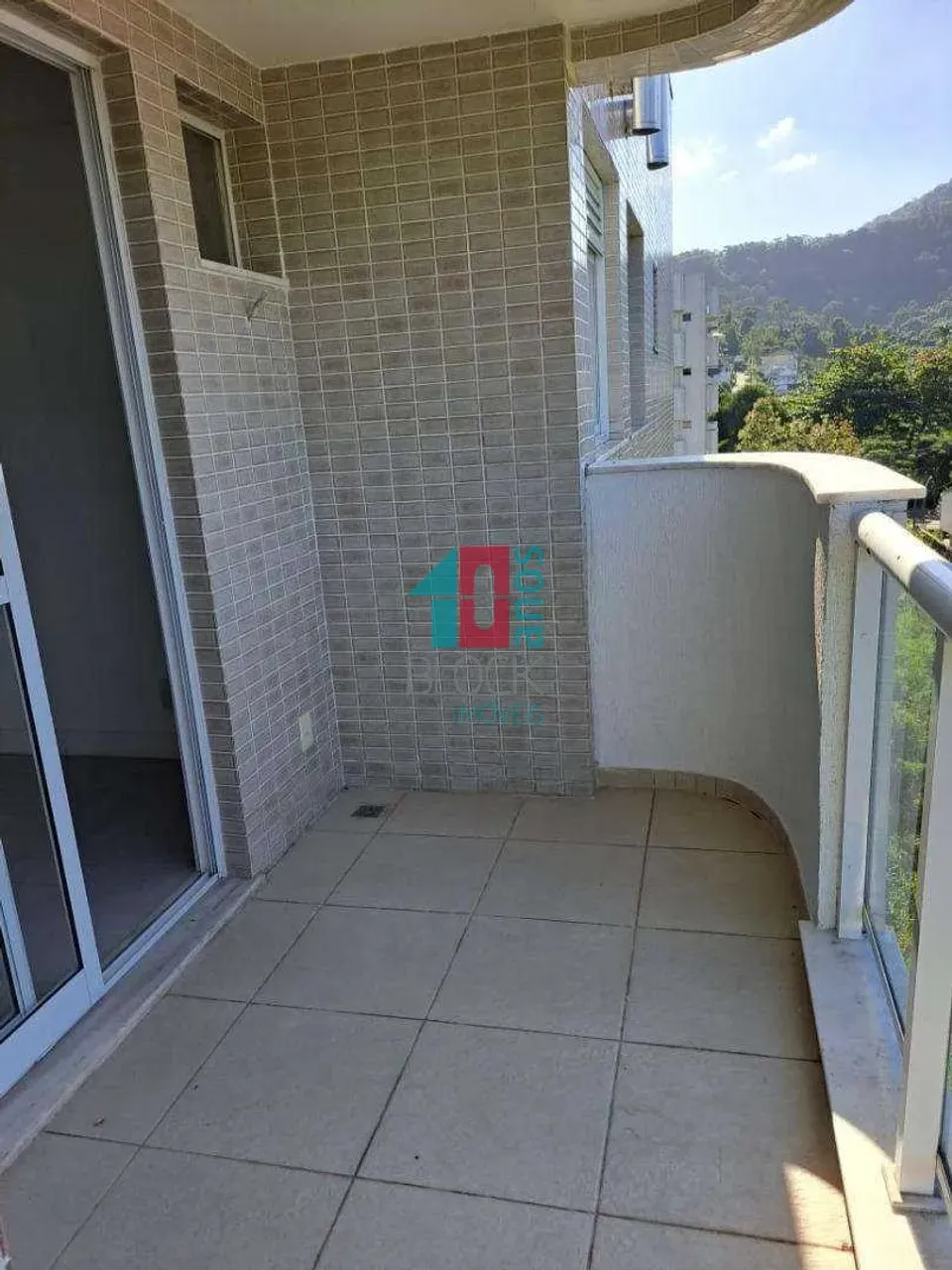 Apartamento sem mobília com 1 quarto e varanda — photo 16