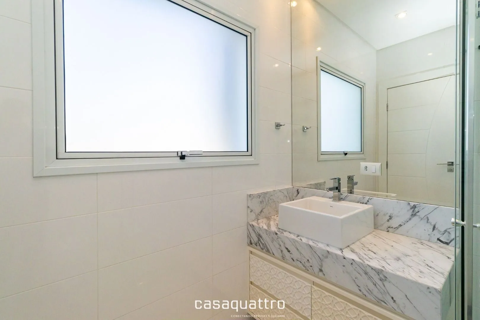 Furnished house with 3 bedrooms and 4 bathrooms — photo 35