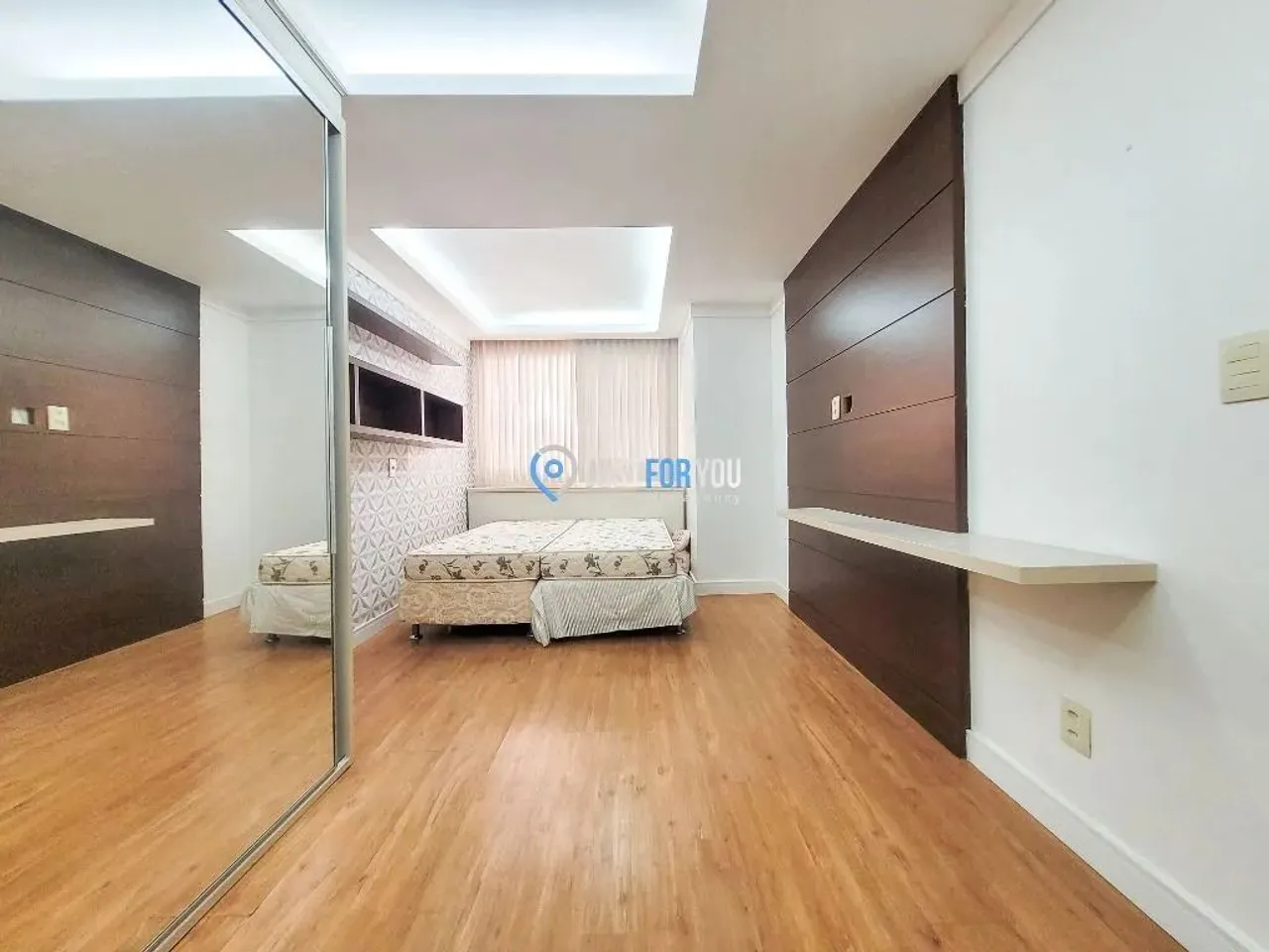 Furnished house with 5 bedrooms and 480 m² — photo 19